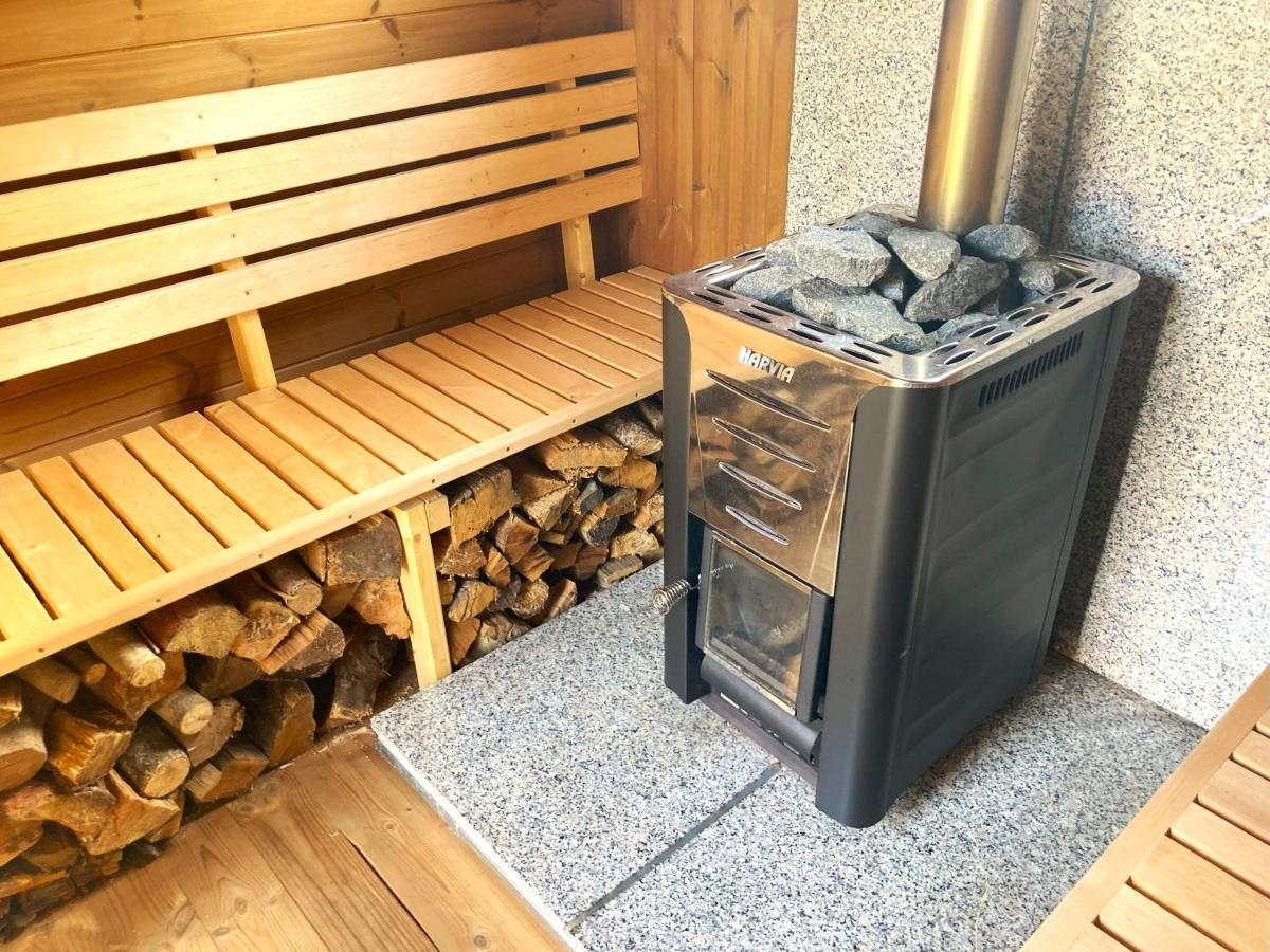 Lehmhaeuschen Mit Sauna Tangermünde Exterior foto